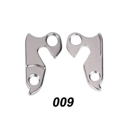 Universal bike rear derailleur hanger